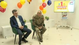 В Тюмени первоклассникам из семей погибших бойцов СВО вручили подарки ко Дню знаний В Тюмени первоклассникам из семей погибших бойцов СВО вручили подарки ко Дню знаний