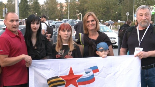 Семьи участников СВО и ветераны вернулись в Тюмень из путешествия по трем городам