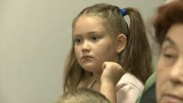 В Тюмени первоклассникам из семей погибших бойцов СВО вручили подарки ко Дню знаний В Тюмени первоклассникам из семей погибших бойцов СВО вручили подарки ко Дню знаний