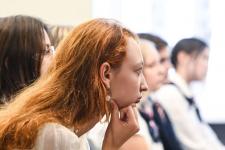 Российский летчик-космонавт Андрей Федяев рассказал тюменским школьникам о своей работе