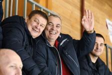 Благотворительный хоккейный матч в поддержку бойцов СВО проводят в Тюмени