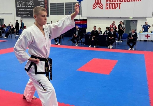 Семь медалей привезли тюменцы со всероссийского турнира по тхэквондо