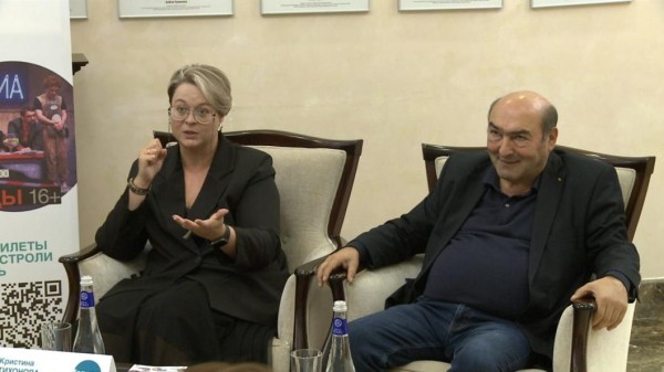 Шесть лучших спектаклей привез в Тюмень драмтеатр из Махачкалы Шесть лучших спектаклей привез в Тюмень драмтеатр из Махачкалы