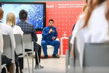 Российский летчик-космонавт Андрей Федяев рассказал тюменским школьникам о своей работе
