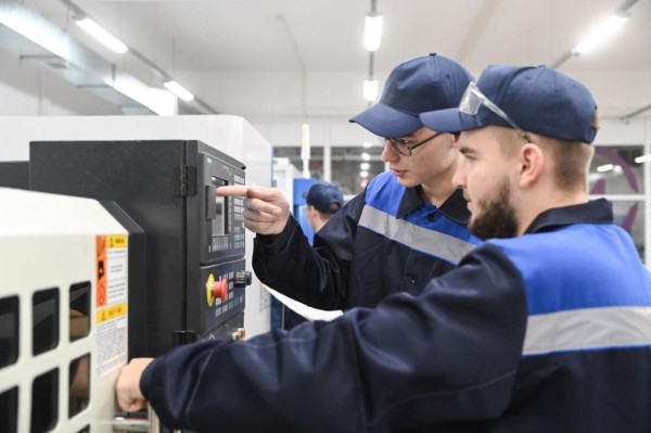 Более 18 тысяч вакансий предлагают для трудоустройства тюменские работодатели