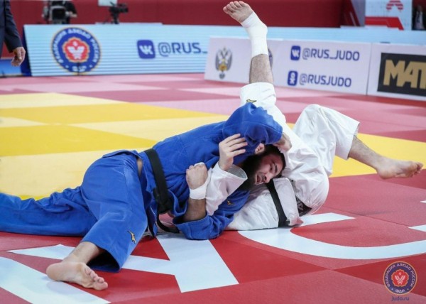 Две медали чемпионата России выиграли тюменские дзюдоисты