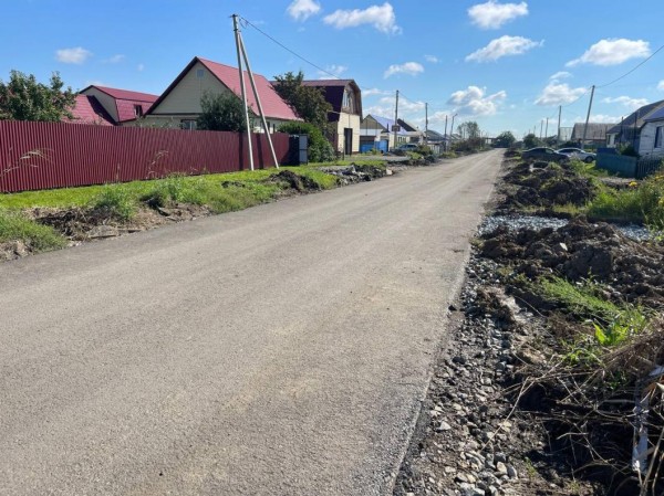 Депутат Госдумы проконтролировал строительство дорог в Голышмановском округе