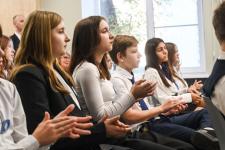 Российский летчик-космонавт Андрей Федяев рассказал тюменским школьникам о своей работе