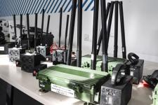 Обнаружителей дронов, системы РЭБ и лекарства отправили бойцам СВО из Тюменской области