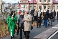 Сквер с историей географов открыли по улице Дзержинского в Тюмени