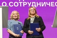 Тюмень подписала пять соглашений о сотрудничестве на "Тюменской марке"