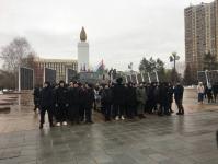 В Тюмени будущим военным показывают боевую технику