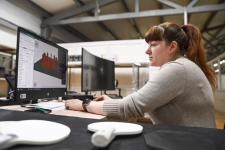  Тюменская компания наращивает производство футляров и ограждений для нефтяников