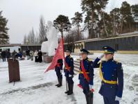 В Нижней Тавде открыли мемориал "Вечный огонь"
