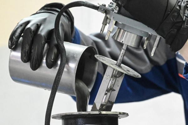 Тюменские инженеры создают тампонажные растворы для арктических месторождений Тюменские инженеры создают тампонажные растворы для арктических месторождений