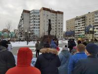 В Тюмени казакам-первопроходцам Сибири передали флаг с изображением Архангела Михаила