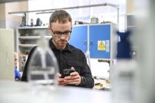 Тюменские инженеры создают тампонажные растворы для арктических месторождений Тюменские инженеры создают тампонажные растворы для арктических месторождений