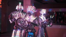 Мастер-классы и световое шоу порадовали гостей тюменской библиотеки в &ldquo;Ночь искусств&rdquo;