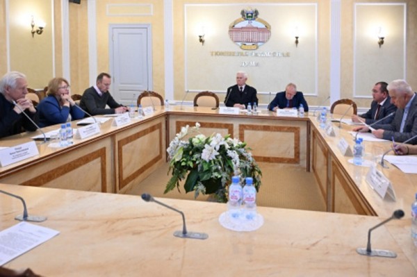 Общественники обсудили в Тюмени вопросы обновления пассажирского транспорта в муниципалитетах Общественники обсудили в Тюмени вопросы обновления пассажирского транспорта в муниципалитетах