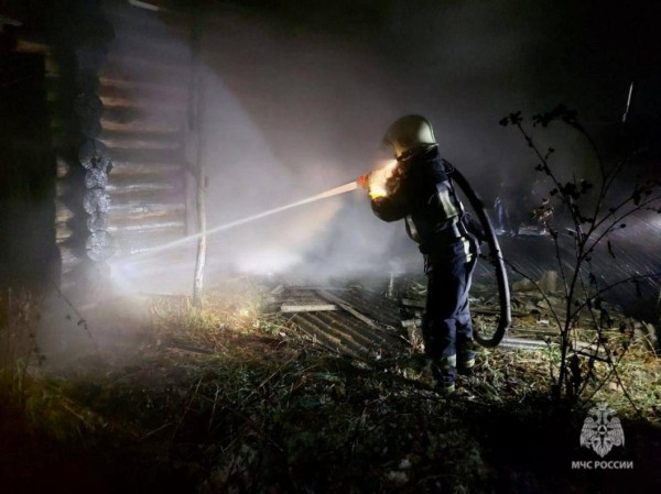 Один человек погиб при пожаре в Тюменской области