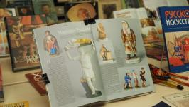 Мастер-классы и световое шоу порадовали гостей тюменской библиотеки в &ldquo;Ночь искусств&rdquo;