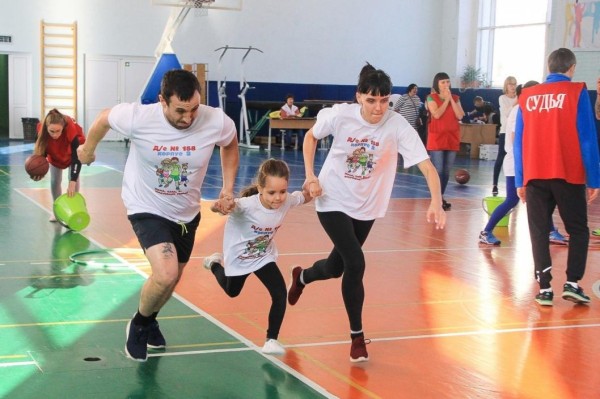 В Тюмени 35 семей поспорят за звание самой спортивной  