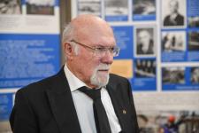 Тюменцам представили пилотные серии документально-игрового сериала об освоении нефти и газа