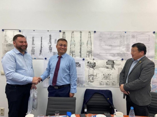 Китайский производитель труб для бурения оценил площадки для локализации производства в Тюменской области