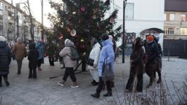 Трехсотлетие тюменского ковра отметили на фестивале Трехсотлетие тюменского ковра отметили на фестивале