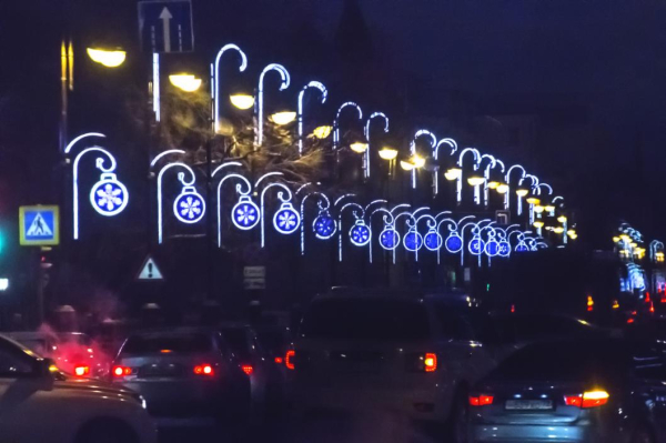 Тюменцев приглашают в новогоднее путешествие "80 лет за 80 минут" Тюменцев приглашают в новогоднее путешествие "80 лет за 80 минут"