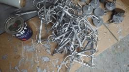 Житель Тюменской области Николай Семенов и его внук Степан помогают бойцам СВО Житель Тюменской области Николай Семенов и его внук Степан помогают бойцам СВО