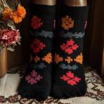 Носки с цветами тюменского ковра планирует выпускать Линария Брикнер Носки с цветами тюменского ковра планирует выпускать Линария Брикнер