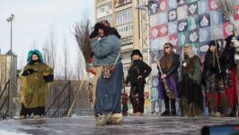 Лариса Гусарова заняла первое место на конкурсе красоты среди Бабок Ежек в Тюмени