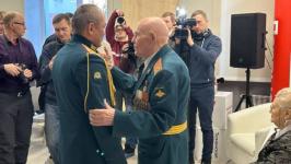 Тюменские активисты "Движения первых" встретились с Героями России