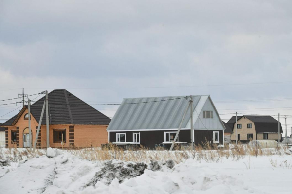 Тюменцам рассказали о выгодах при покупке загородного жилья зимой