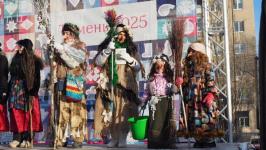 Лариса Гусарова заняла первое место на конкурсе красоты среди Бабок Ежек в Тюмени