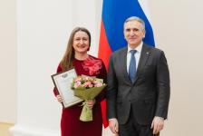 Губернатор Тюменской области отметил благодарностями журналистов "Тюменской линии" Губернатор Тюменской области отметил благодарностями журналистов "Тюменской линии"
