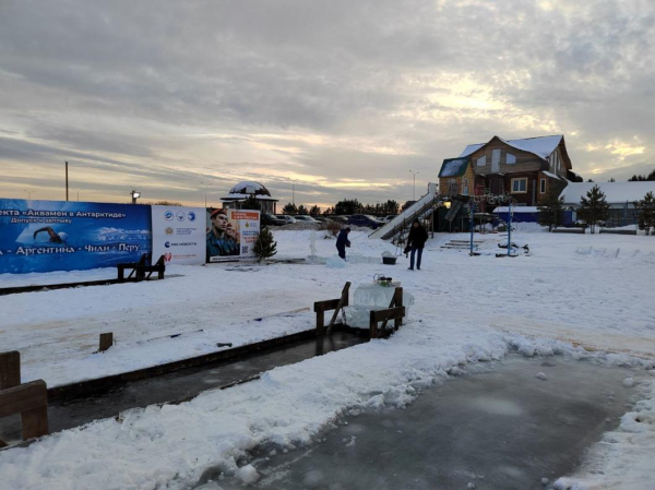 Тюменская база моржей "Озеро чемпионов"  на 80 процентов готова к Крещенским купаниям