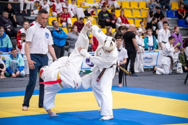 Тюменские спортсмены поборются за звание сильнейших каратистов страны