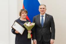 Губернатор Тюменской области отметил благодарностями журналистов "Тюменской линии" Губернатор Тюменской области отметил благодарностями журналистов "Тюменской линии"