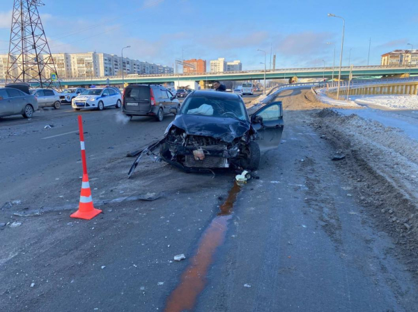 Водитель без прав спровоцировал массовое ДТП в Тюмени