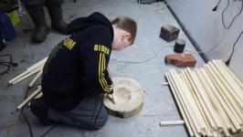 Житель Тюменской области Николай Семенов и его внук Степан помогают бойцам СВО Житель Тюменской области Николай Семенов и его внук Степан помогают бойцам СВО