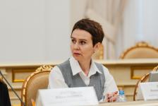 Губернатор Тюменской области отметил благодарностями журналистов "Тюменской линии" Губернатор Тюменской области отметил благодарностями журналистов "Тюменской линии"