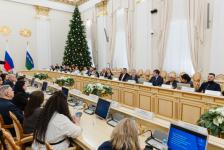 Губернатор Тюменской области отметил благодарностями журналистов "Тюменской линии" Губернатор Тюменской области отметил благодарностями журналистов "Тюменской линии"