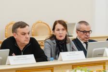 Губернатор Тюменской области отметил благодарностями журналистов "Тюменской линии" Губернатор Тюменской области отметил благодарностями журналистов "Тюменской линии"