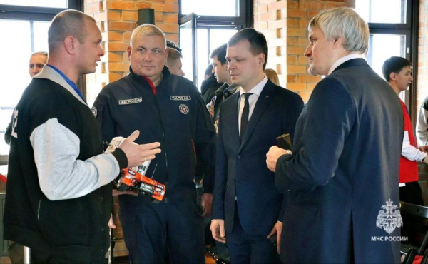 Чемпионат по FPV-пилотированию собрал в Тюмени спортсменов из разных регионов