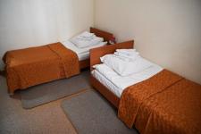 Виктор Квасов посетил тюменский "Центр оздоровления и реабилитации "Красная гвоздика"