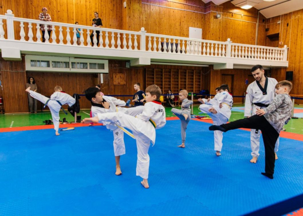 На региональный турнир по тхэквондо в Тюмень приедут более 300 спортсменов