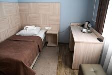 Виктор Квасов посетил тюменский "Центр оздоровления и реабилитации "Красная гвоздика"