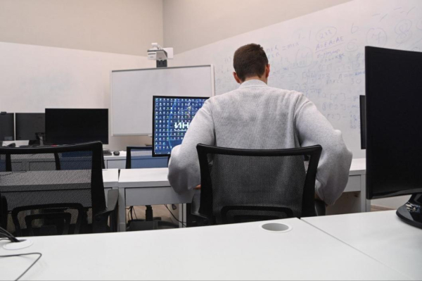 Как вовремя распознать ухудшение зрения у ребенка, рассказала тюменский офтальмолог